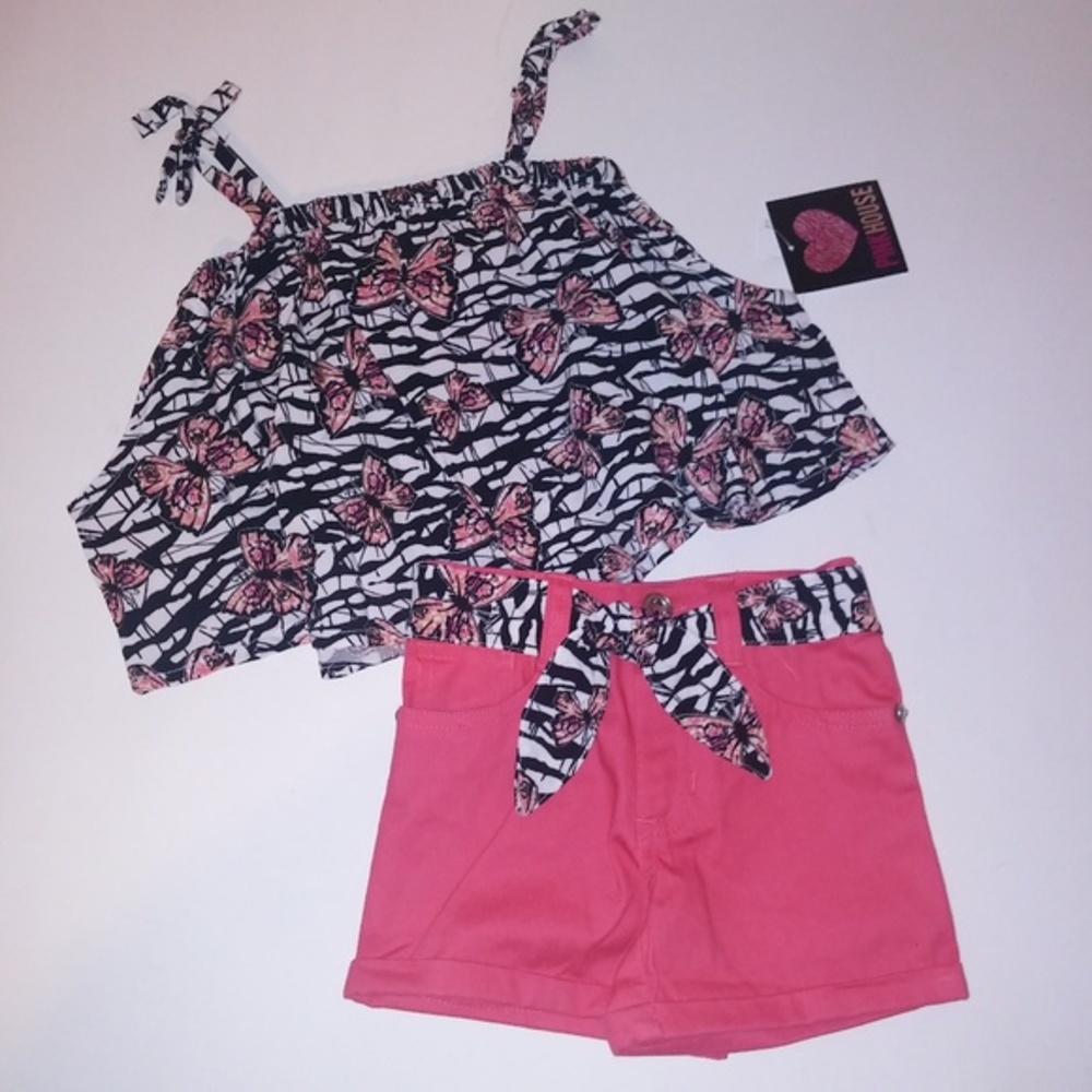 2/$25 Pink House Outfit‎